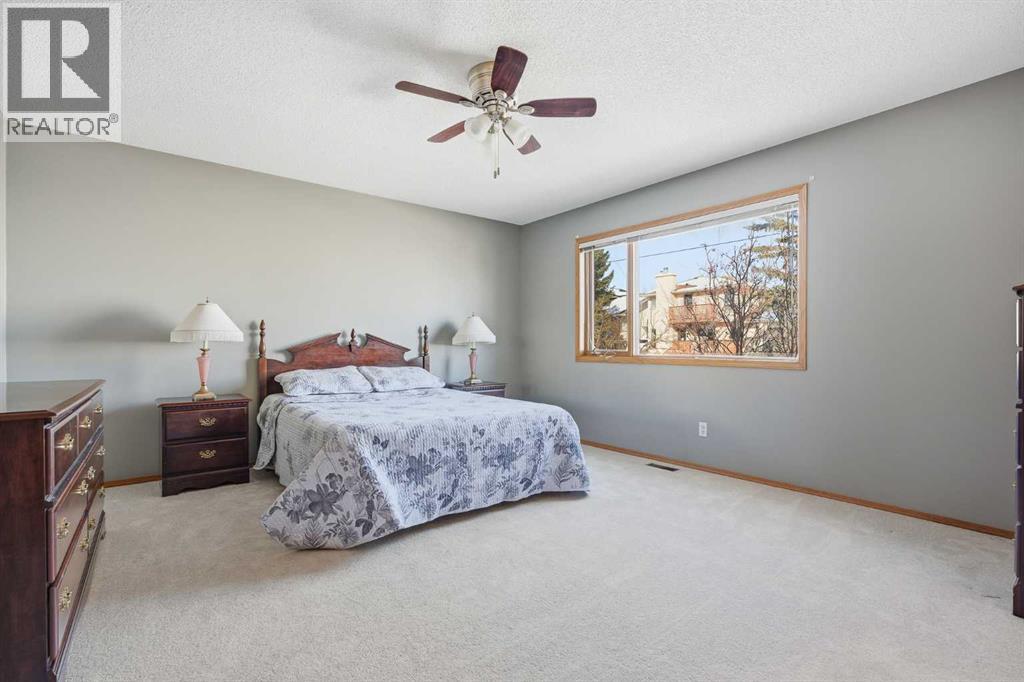 146 Hawkdale Circle NW, Calgary, Alberta  T3G 2W9 - Photo 25 - A2292709