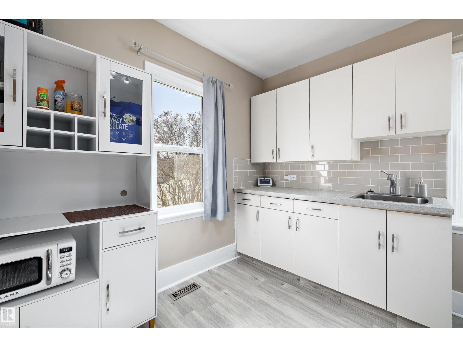4908 49 Av, Onoway, Alberta  T0E 1V0 - Photo 6 - E4485783