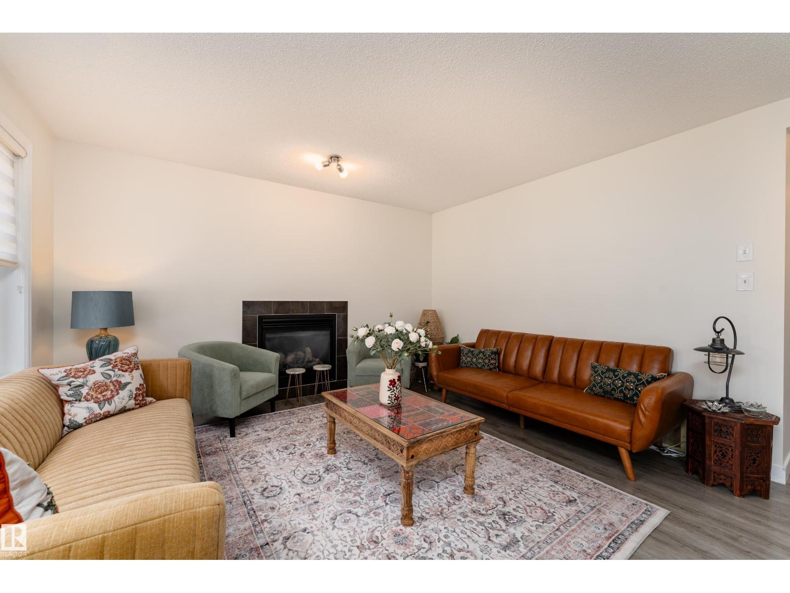 9538 Simpson Co Nw, Edmonton, Alberta  T6R 0T8 - Photo 13 - E4485784