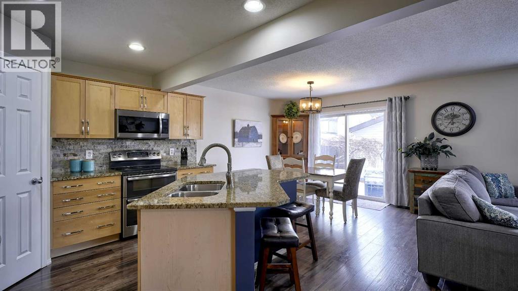 2064 Reunion Boulevard Nw, Airdrie, Alberta  T4B 0J2 - Photo 10 - A2296686