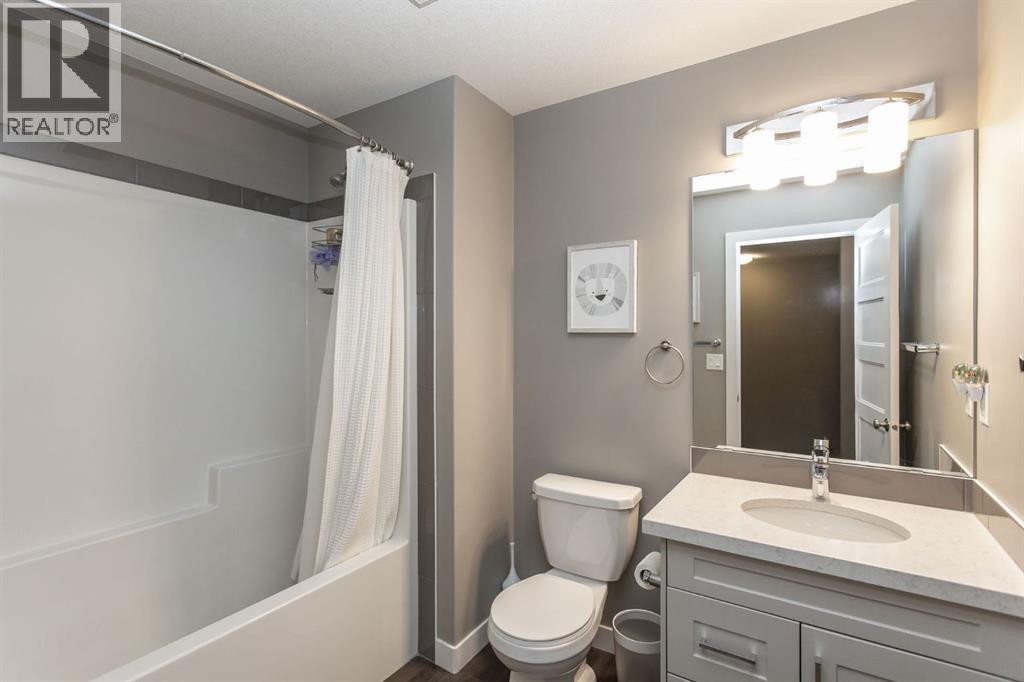 67 Thomlison Avenue, Red Deer, Alberta  T4P 0W3 - Photo 17 - A2306778