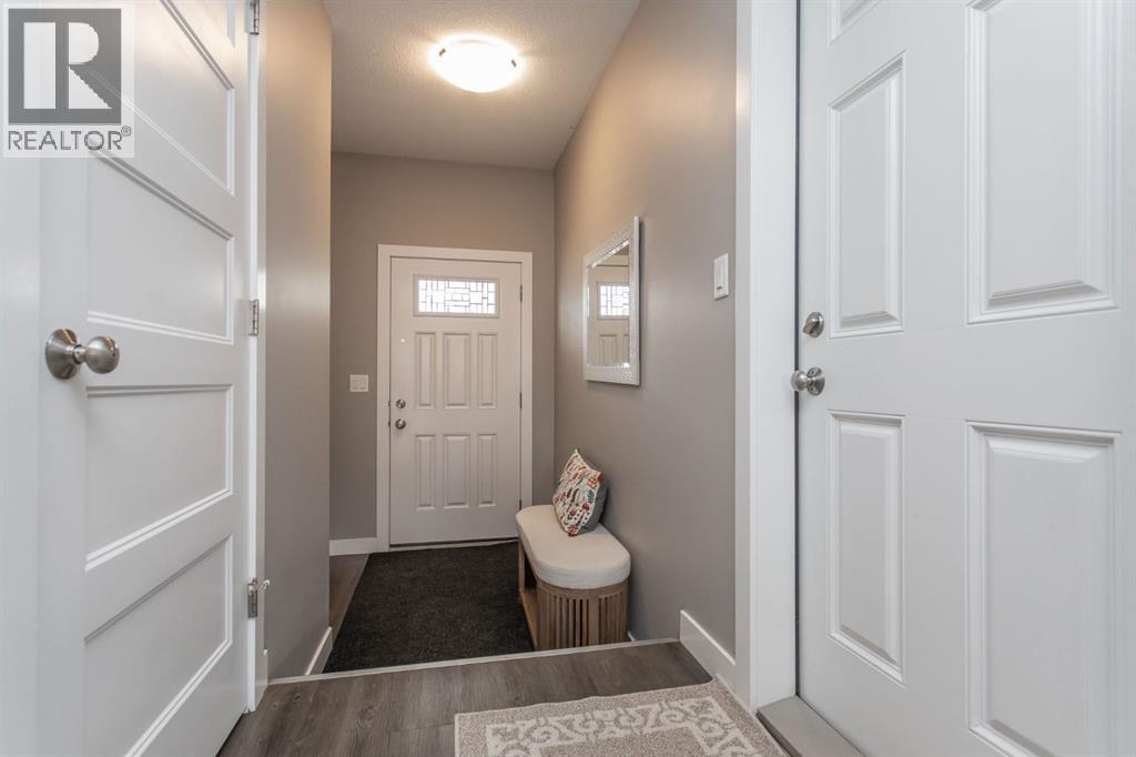 67 Thomlison Avenue, Red Deer, Alberta  T4P 0W3 - Photo 2 - A2306778