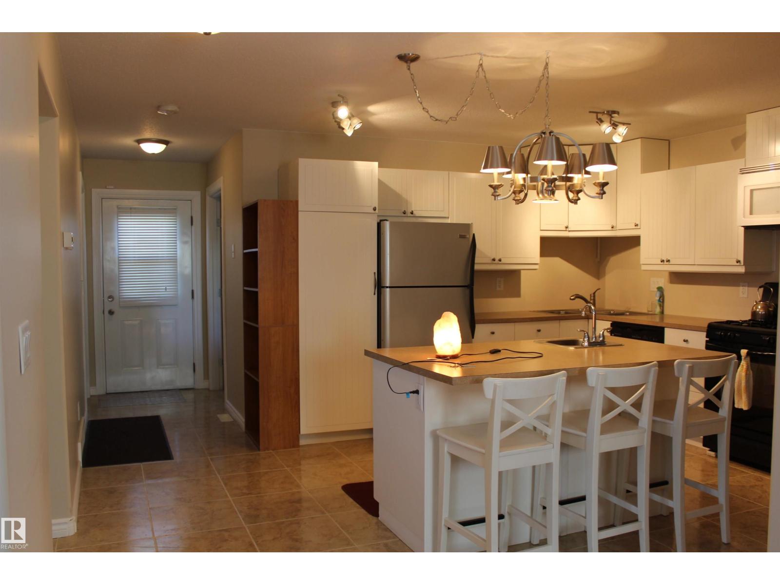 5027 52 Av, Mundare, Alberta  T0B 3H0 - Photo 7 - E4485782