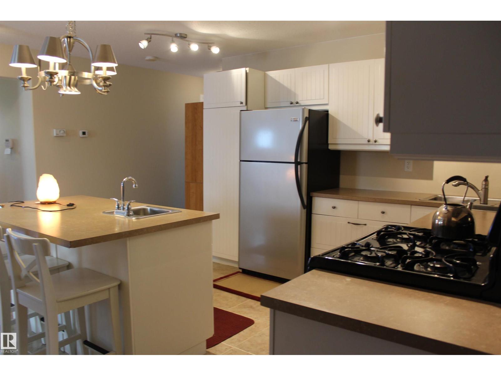 5027 52 Av, Mundare, Alberta  T0B 3H0 - Photo 6 - E4485782