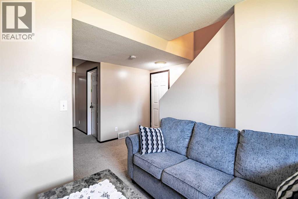 5817 60 Avenue, Red Deer, Alberta  T4N 5S2 - Photo 14 - A2308079