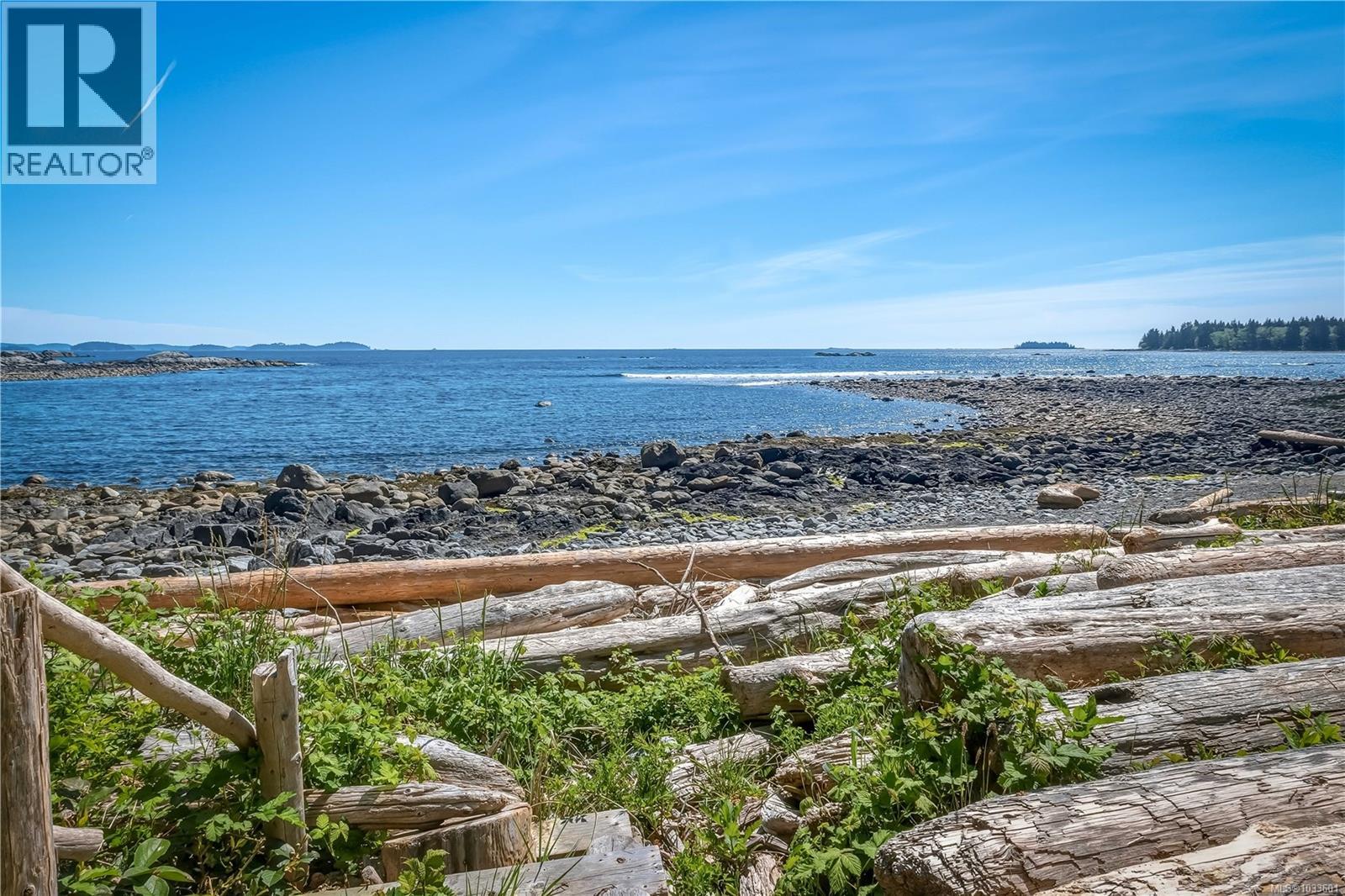 1006 Seventh Ave, Ucluelet, British Columbia  V0R 3A0 - Photo 22 - 1033601