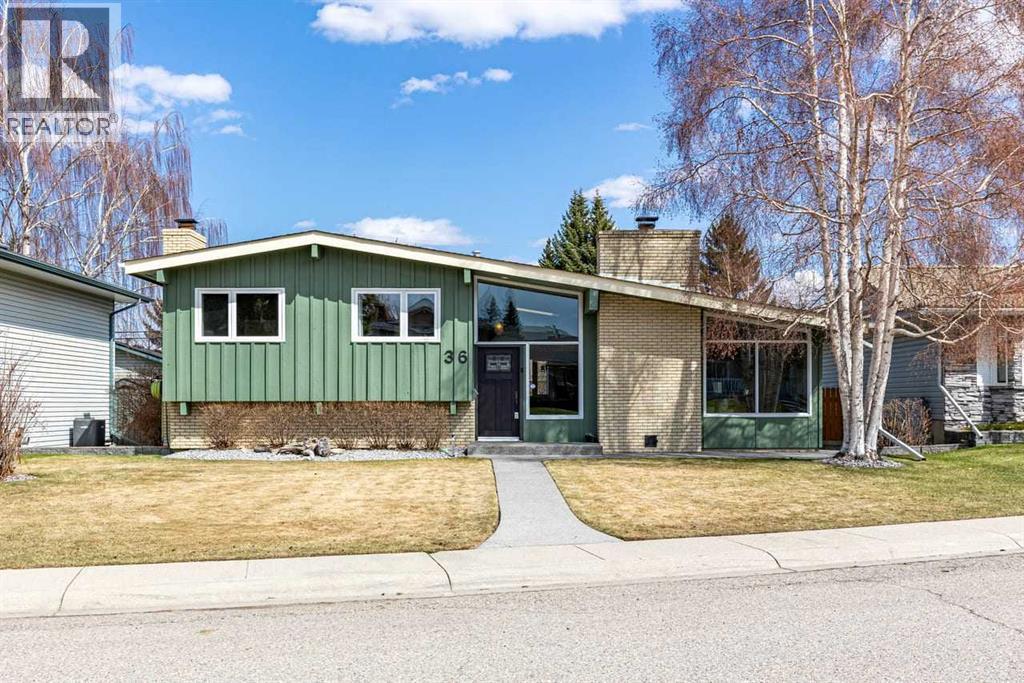 36 Lake Twintree Place SE, Calgary, Alberta