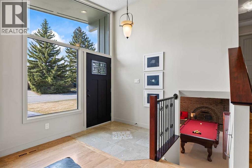 36 Lake Twintree Place Se, Calgary, Alberta  T2J 2X5 - Photo 2 - A2301243