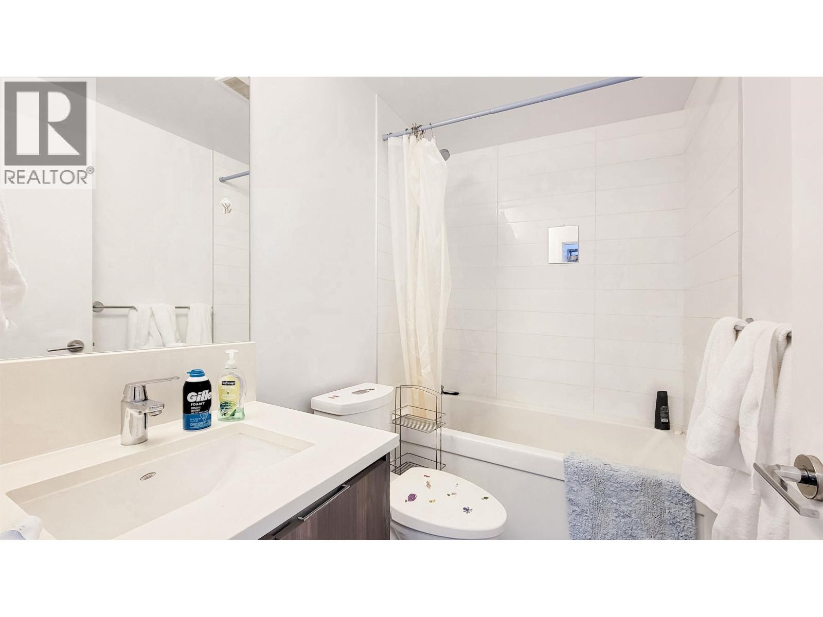 4003 4900 Lennox Lane, Burnaby, British Columbia  V5H 0G9 - Photo 12 - R3119092