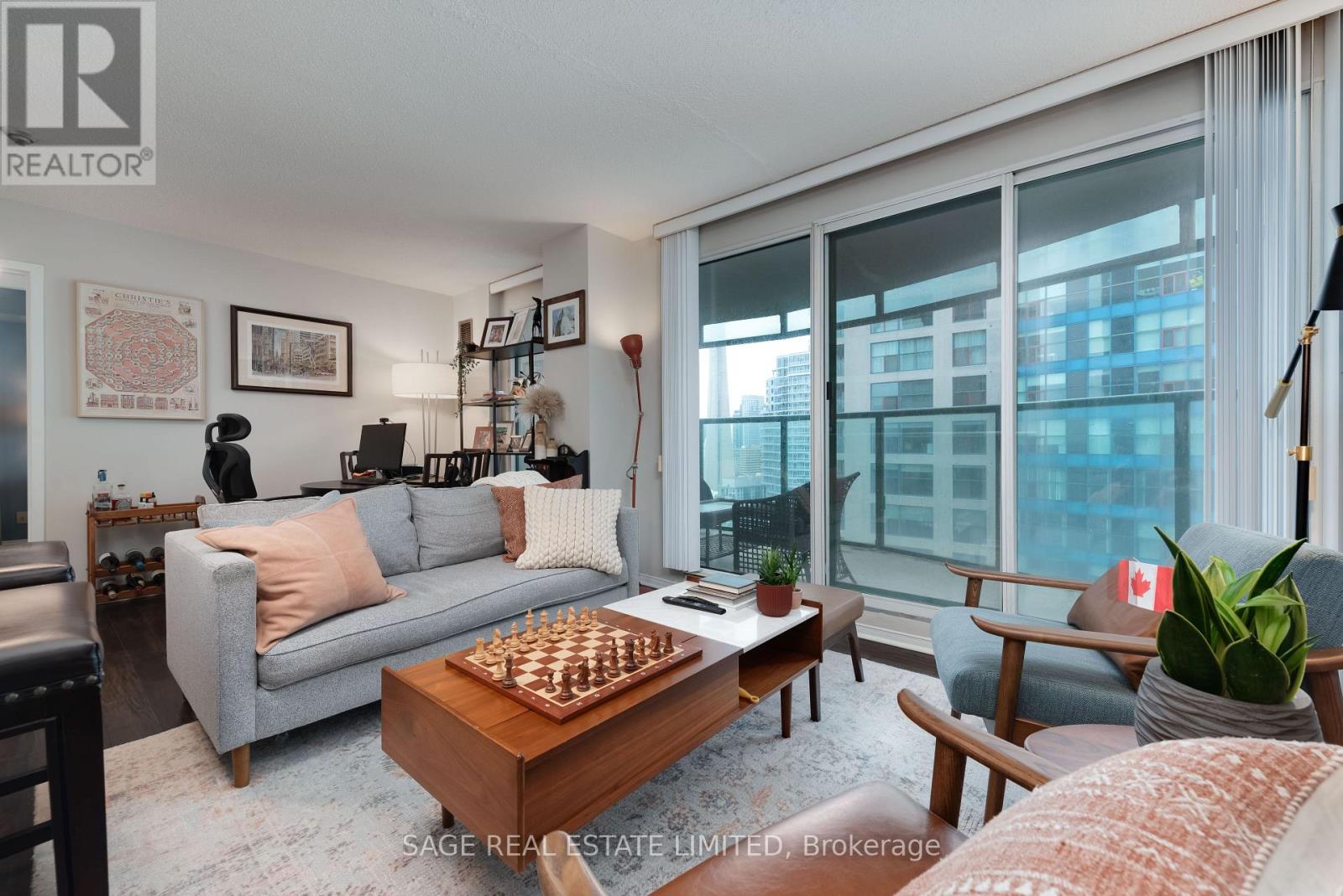 3101 - 99 Harbour Square, Toronto (Waterfront Communities), Ontario  M5J 2H2 - Photo 3 - C13085248