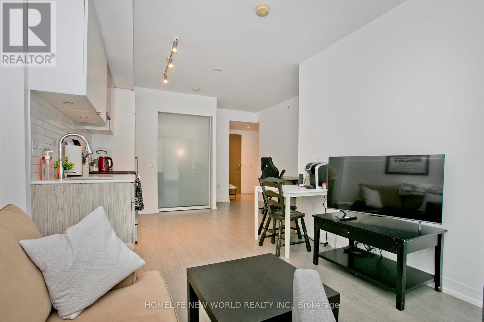 1117 - 251 Jarvis Street, Toronto, Ontario  M5B 2C2 - Photo 5 - C13085364