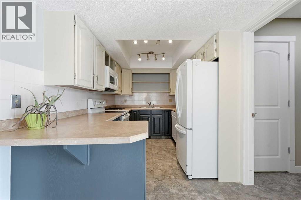 38 Woodside Close, Airdrie, Alberta  T4B 2C8 - Photo 13 - A2307800