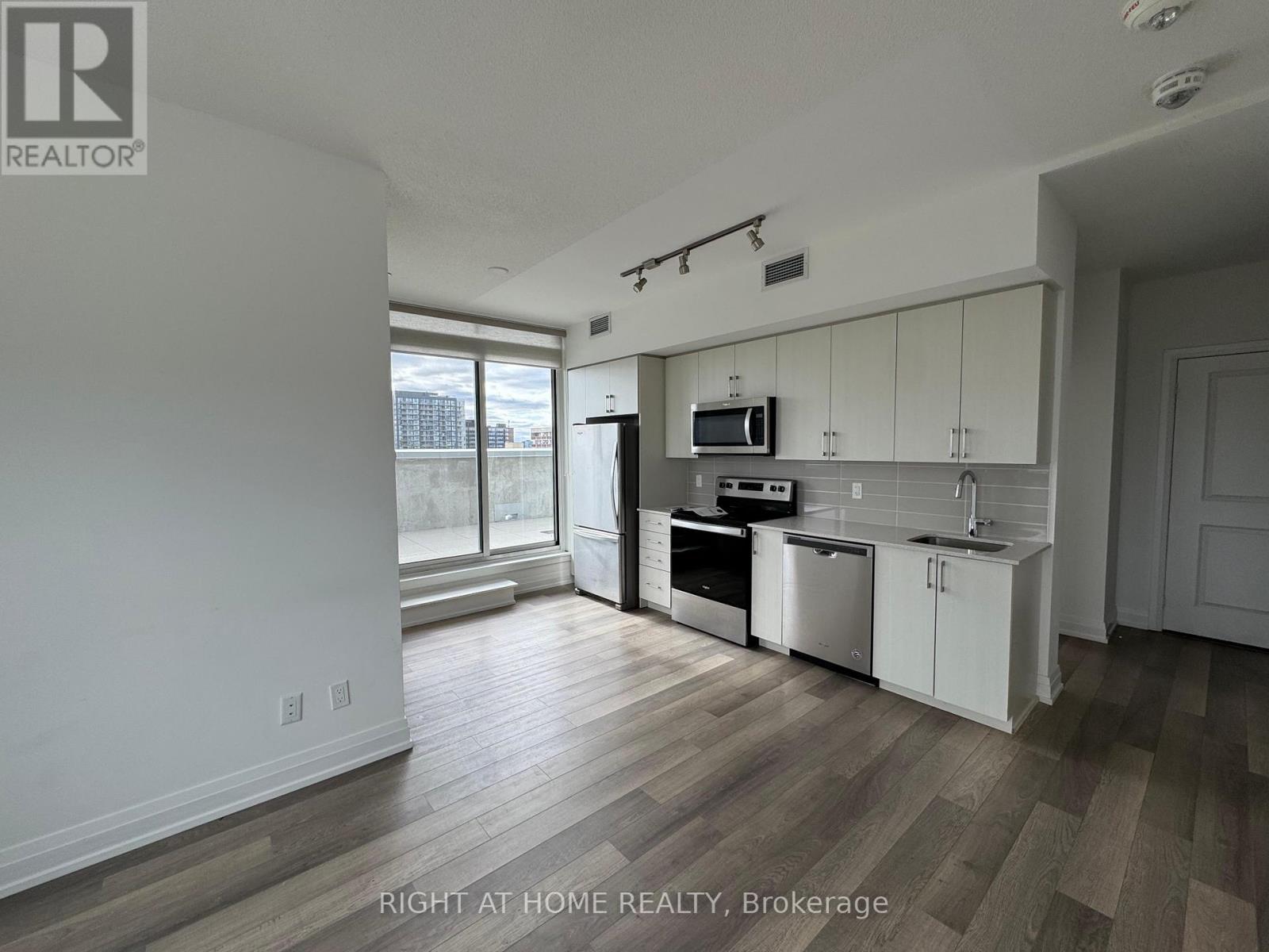 905 - 3121 Sheppard Avenue E, Toronto, Ontario  M1T 3J7 - Photo 6 - E13085312