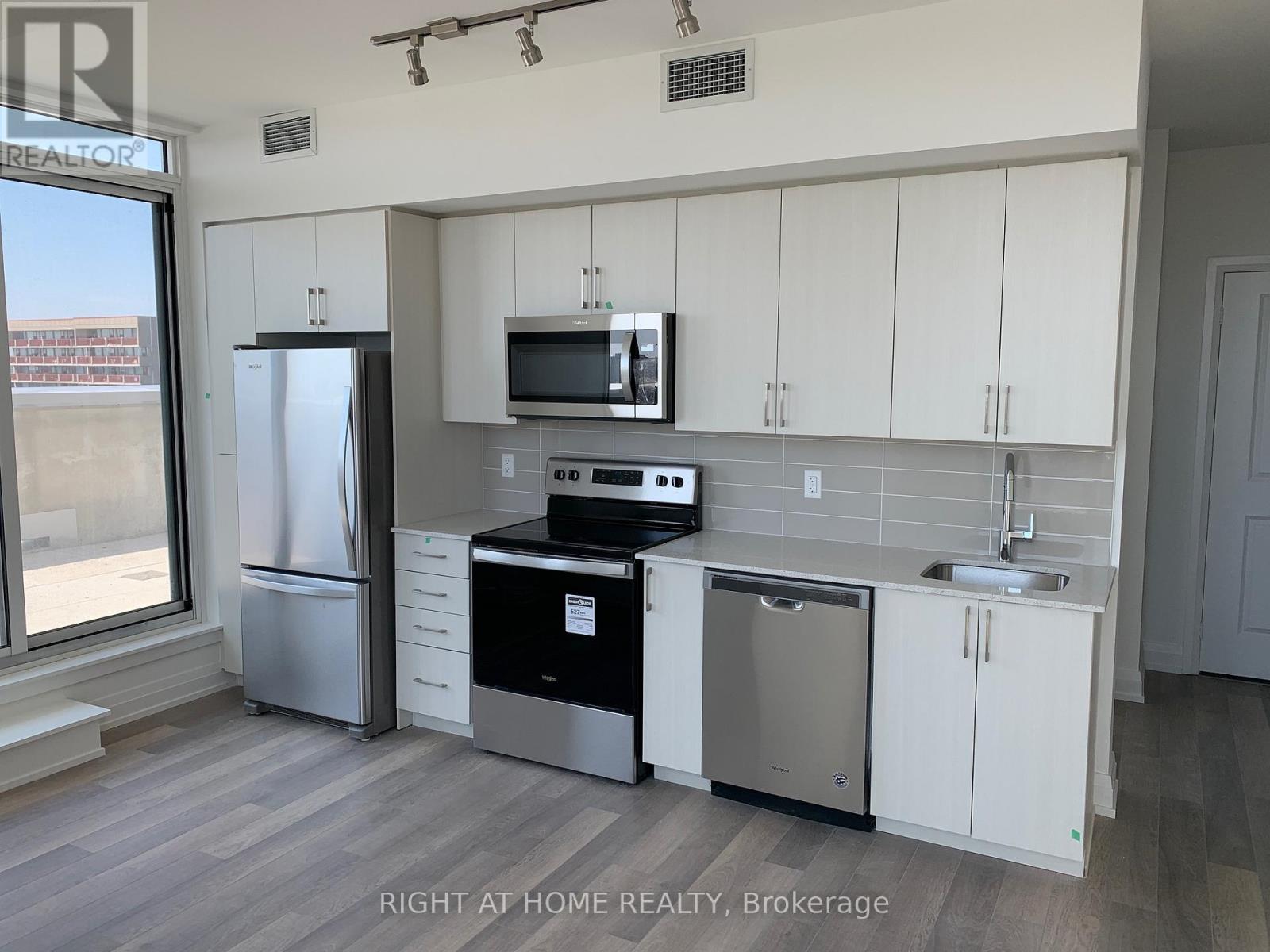 905 - 3121 Sheppard Avenue E, Toronto, Ontario  M1T 3J7 - Photo 8 - E13085312