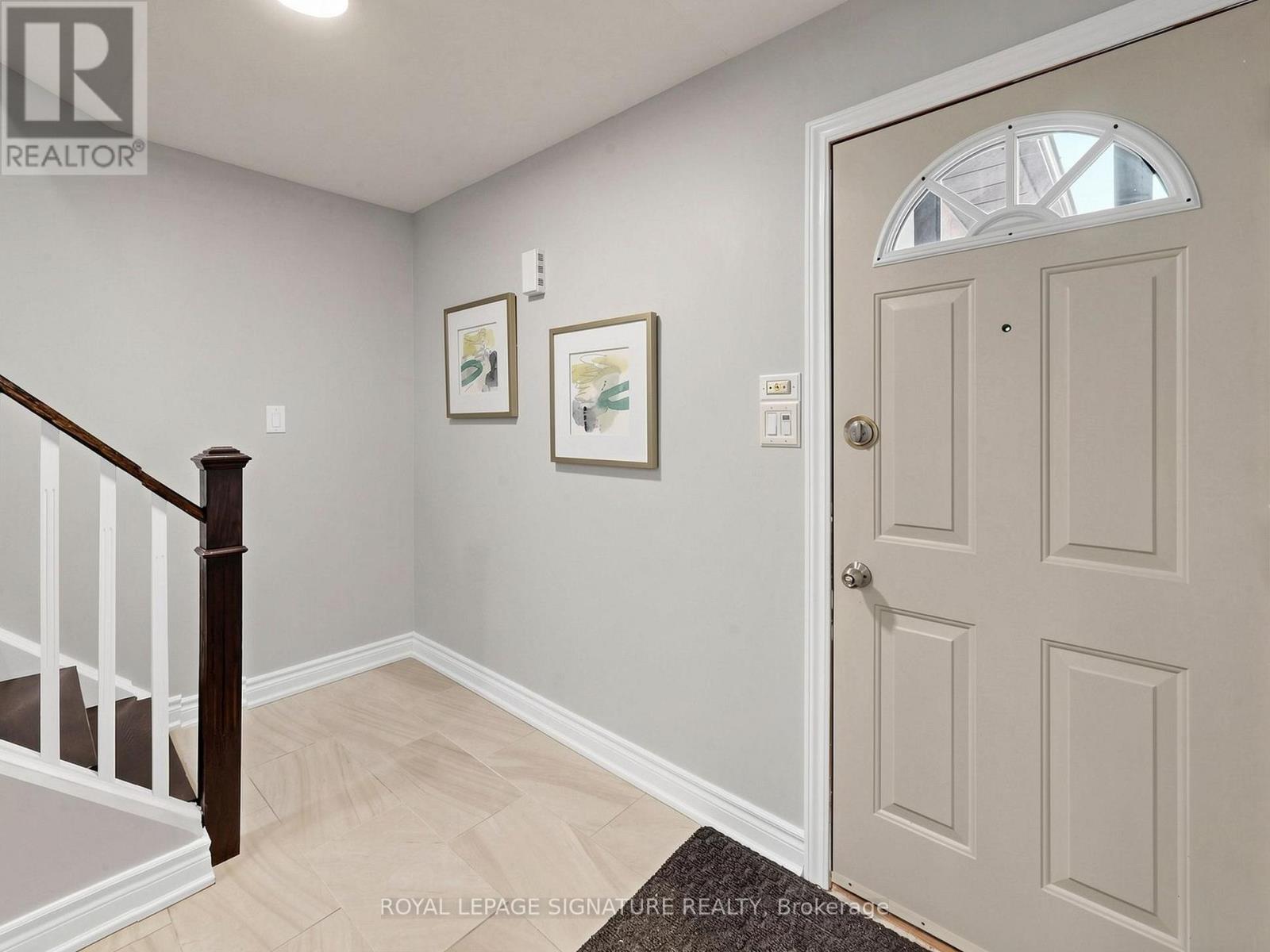 89 Ravenscroft Road, Ajax, Ontario  L1T 1W6 - Photo 8 - E13085316