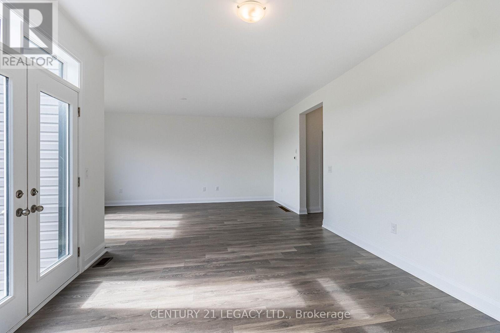 30 Union Boulevard, Wasaga Beach, Ontario  L9Z 0M5 - Photo 12 - S13085182