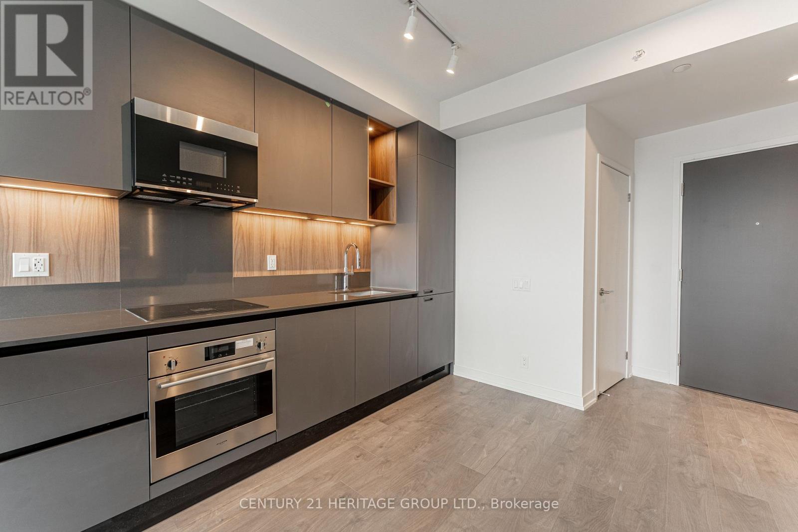 2603 - 39 Mary Street, Barrie (City Centre), Ontario  L4N 1S9 - Photo 4 - S13085184