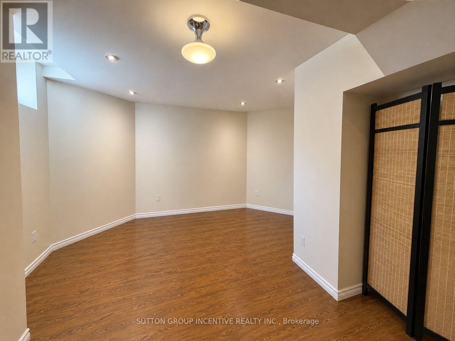 49 Shaina Court, Barrie, Ontario  L4N 9S7 - Photo 27 - S13085218