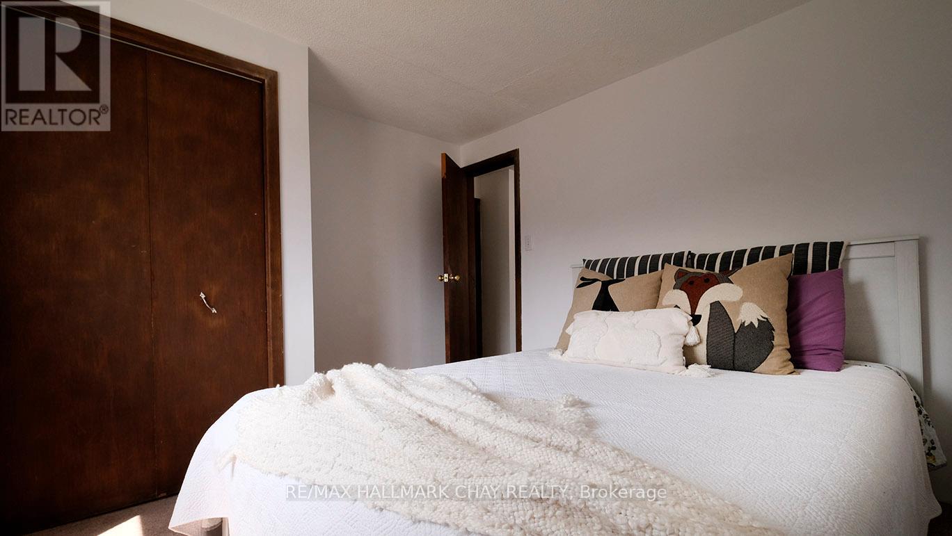 9 Second Street, Tiny, Ontario  L0L 2J0 - Photo 13 - S13085228