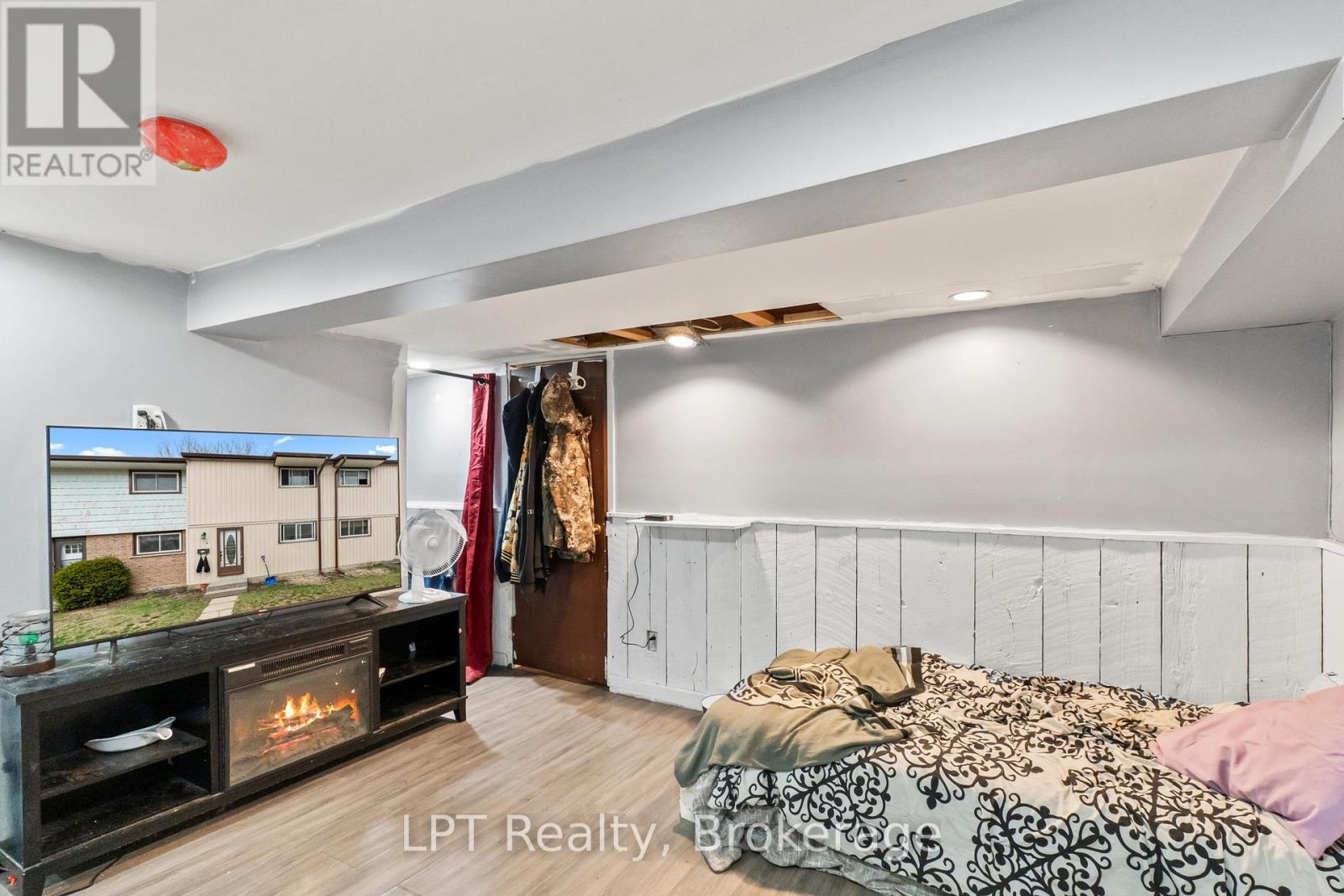 4 Tiffany Place, Quinte West, Ontario  K8V 6A3 - Photo 25 - X13085492