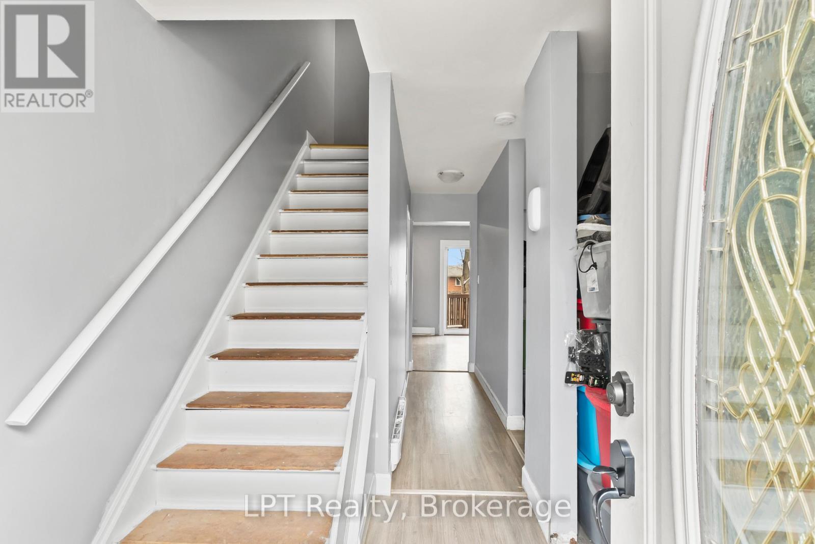 4 Tiffany Place, Quinte West, Ontario  K8V 6A3 - Photo 38 - X13085492