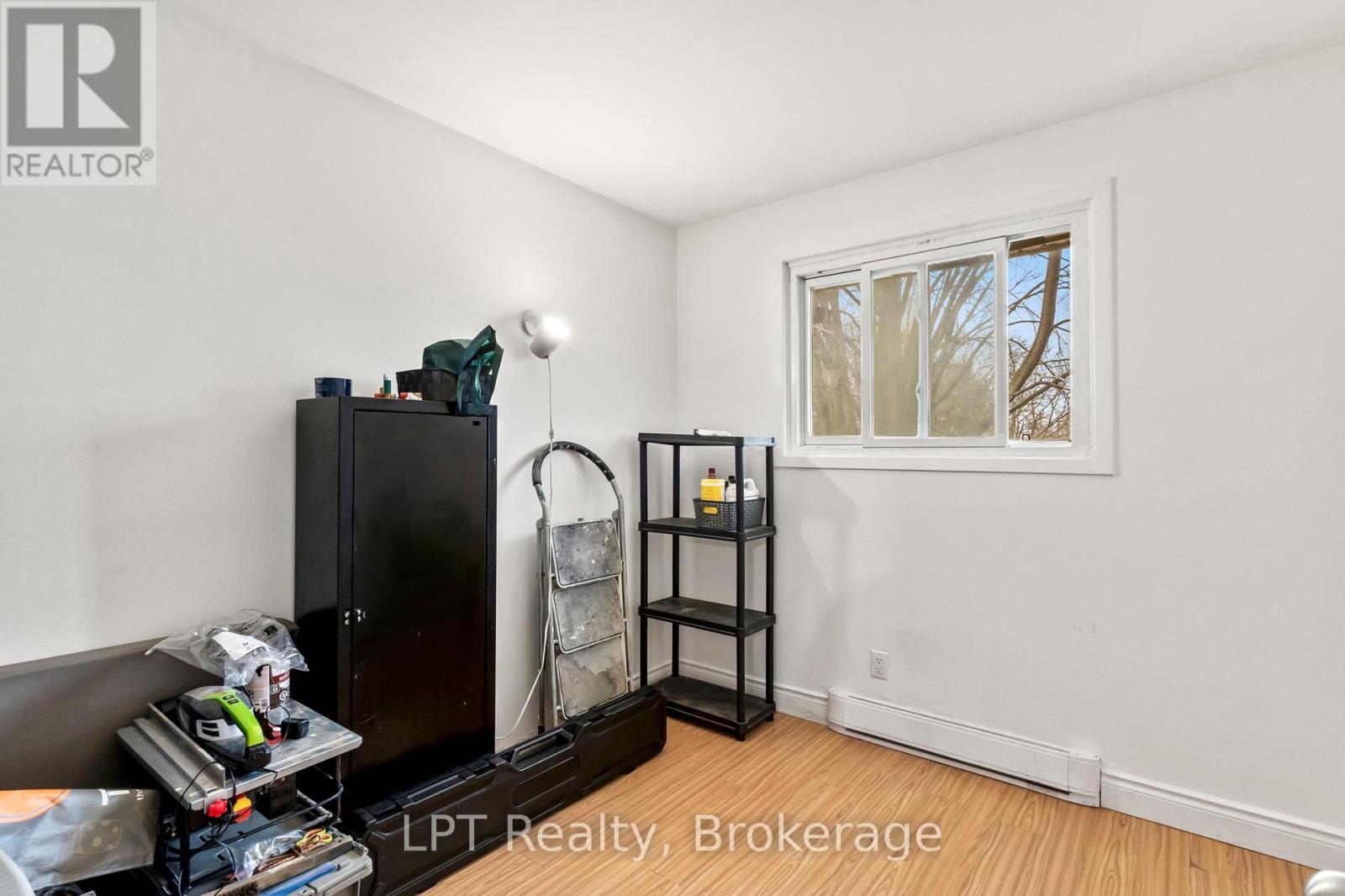 4 Tiffany Place, Quinte West, Ontario  K8V 6A3 - Photo 46 - X13085492