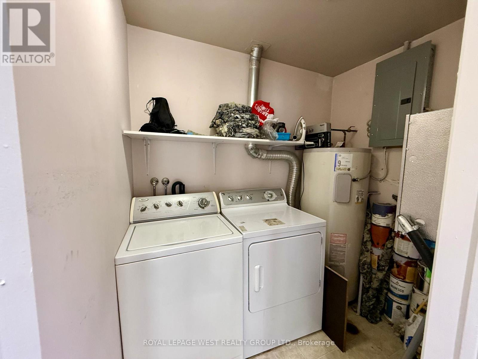 3 - 261 Queen Street W, Toronto, Ontario  M5V 1Z4 - Photo 21 - C13070844
