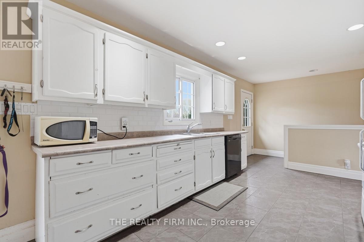 46314 North Street N, Central Elgin, Ontario  N0L 2H0 - Photo 13 - X13085556