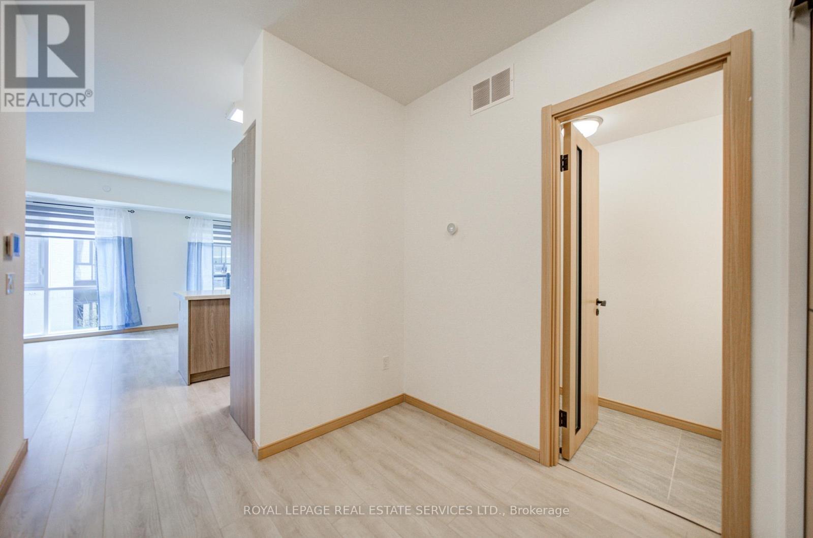 A312 - 3453 Victoria Park Avenue, Toronto, Ontario  M1W 0A9 - Photo 4 - E13083850