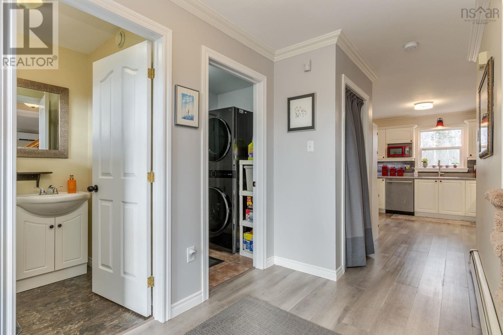 107 Lancaster Drive, Dartmouth, Nova Scotia  B3A 4X8 - Photo 12 - 202607126