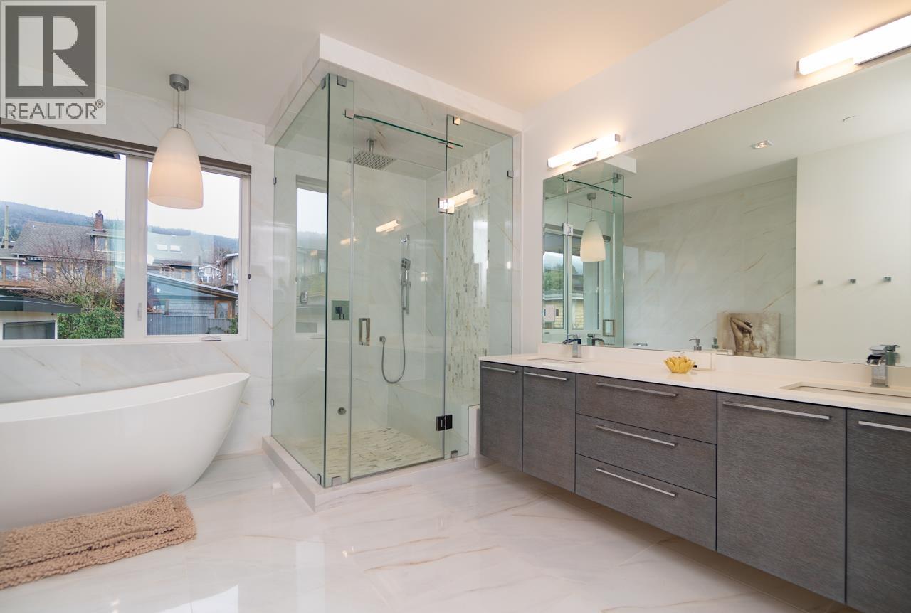 1465 Jefferson Avenue, West Vancouver, British Columbia  V7T 2B6 - Photo 24 - R3119421