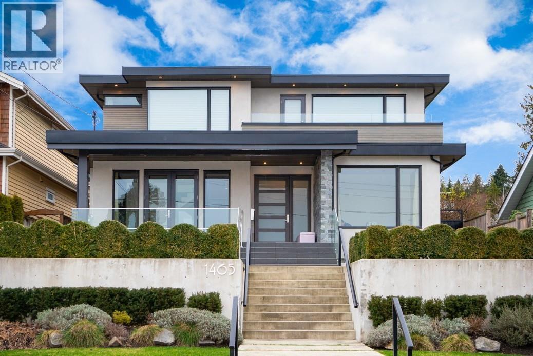 1465 Jefferson Avenue, West Vancouver, British Columbia  V7T 2B6 - Photo 1 - R3119421