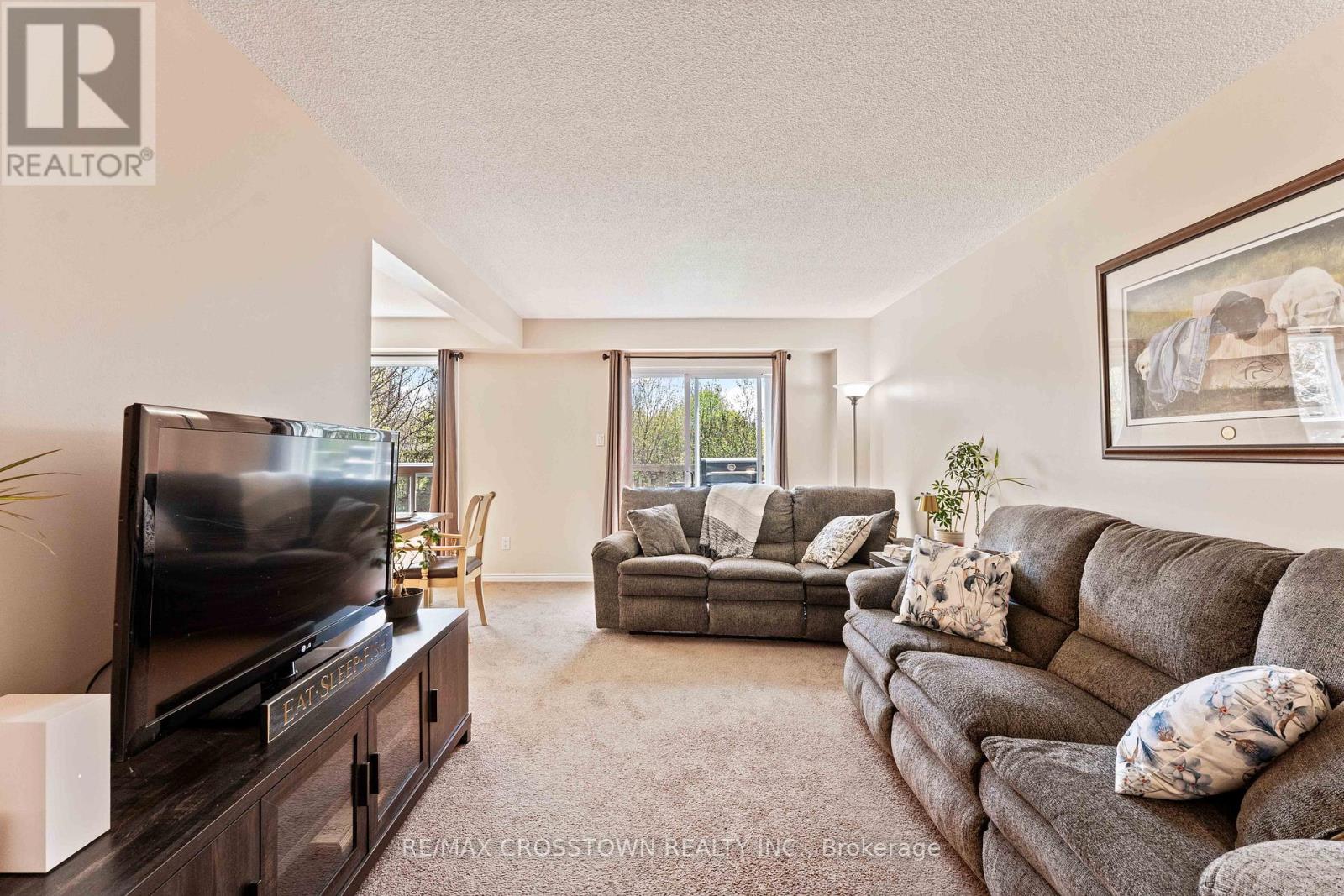 24 Cassander Crescent, Brampton, Ontario  L6Z 1Z2 - Photo 10 - W13085224