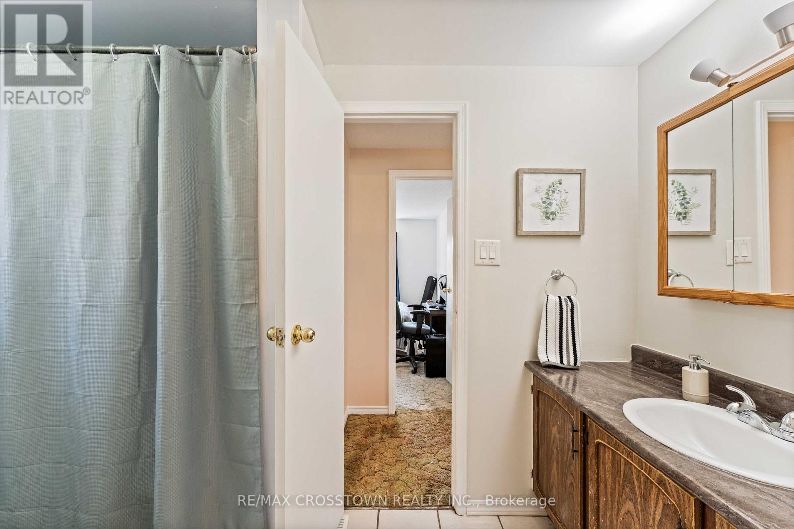 24 Cassander Crescent, Brampton, Ontario  L6Z 1Z2 - Photo 25 - W13085224