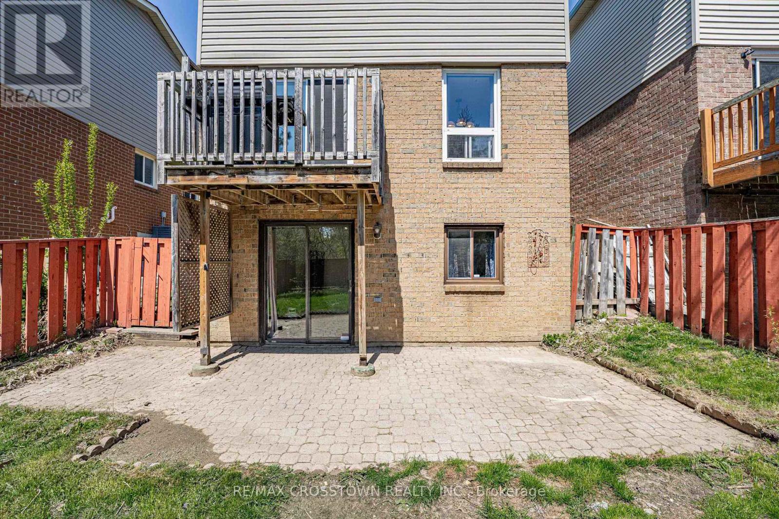 24 Cassander Crescent, Brampton, Ontario  L6Z 1Z2 - Photo 4 - W13085224