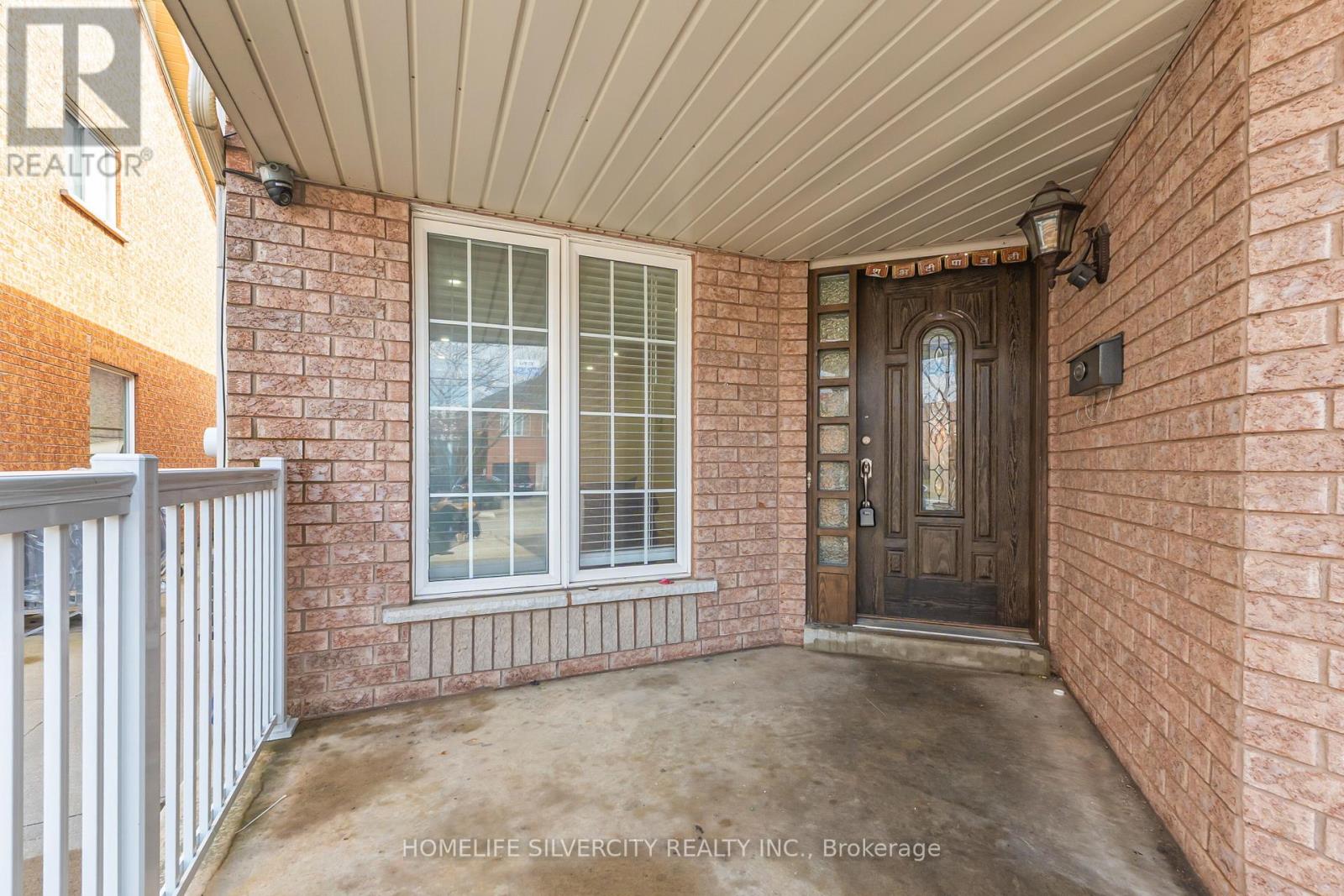 19 Vintage Gate, Brampton, Ontario  L6X 4C4 - Photo 5 - W13085300