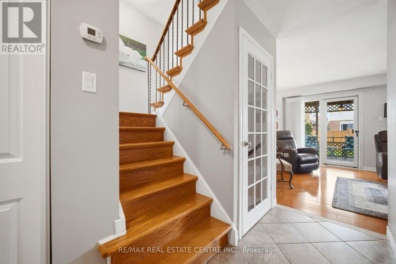 94 Blackthorn Lane, Brampton, Ontario  L6V 3K8 - Photo 9 - W13085318