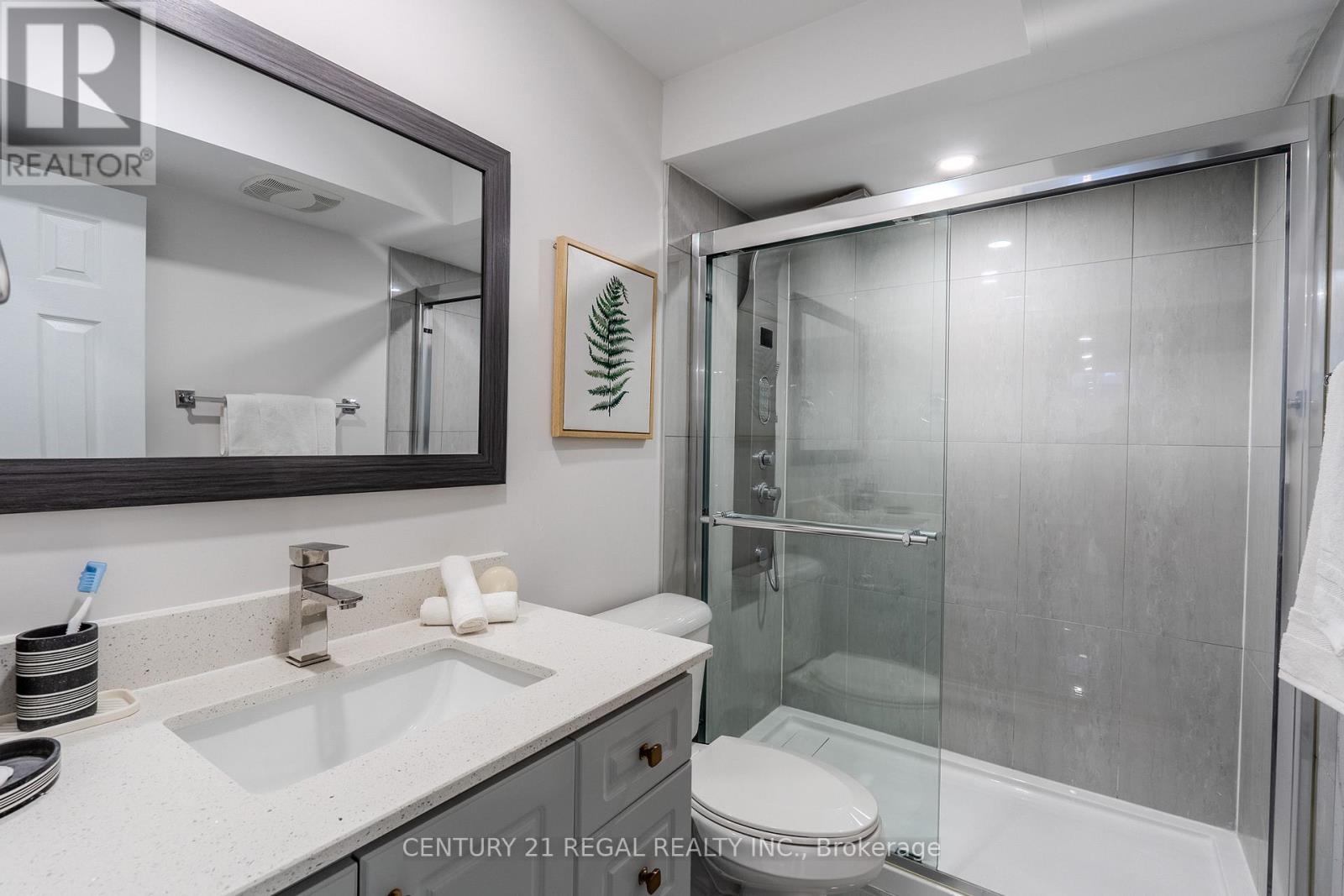25 Elysian Fields Circle, Brampton, Ontario  L6Y 6E9 - Photo 32 - W13085346