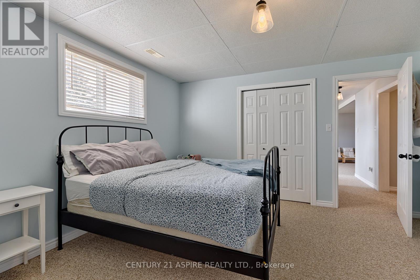 43 Selkirk Street, Petawawa, Ontario  K8H 1P1 - Photo 40 - X13085410