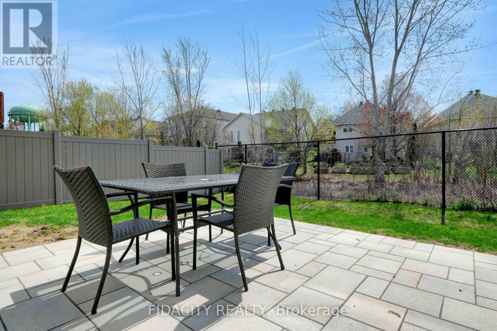 20 Allan Moore Place, Ottawa, Ontario  K2S 2A9 - Photo 30 - X13085634