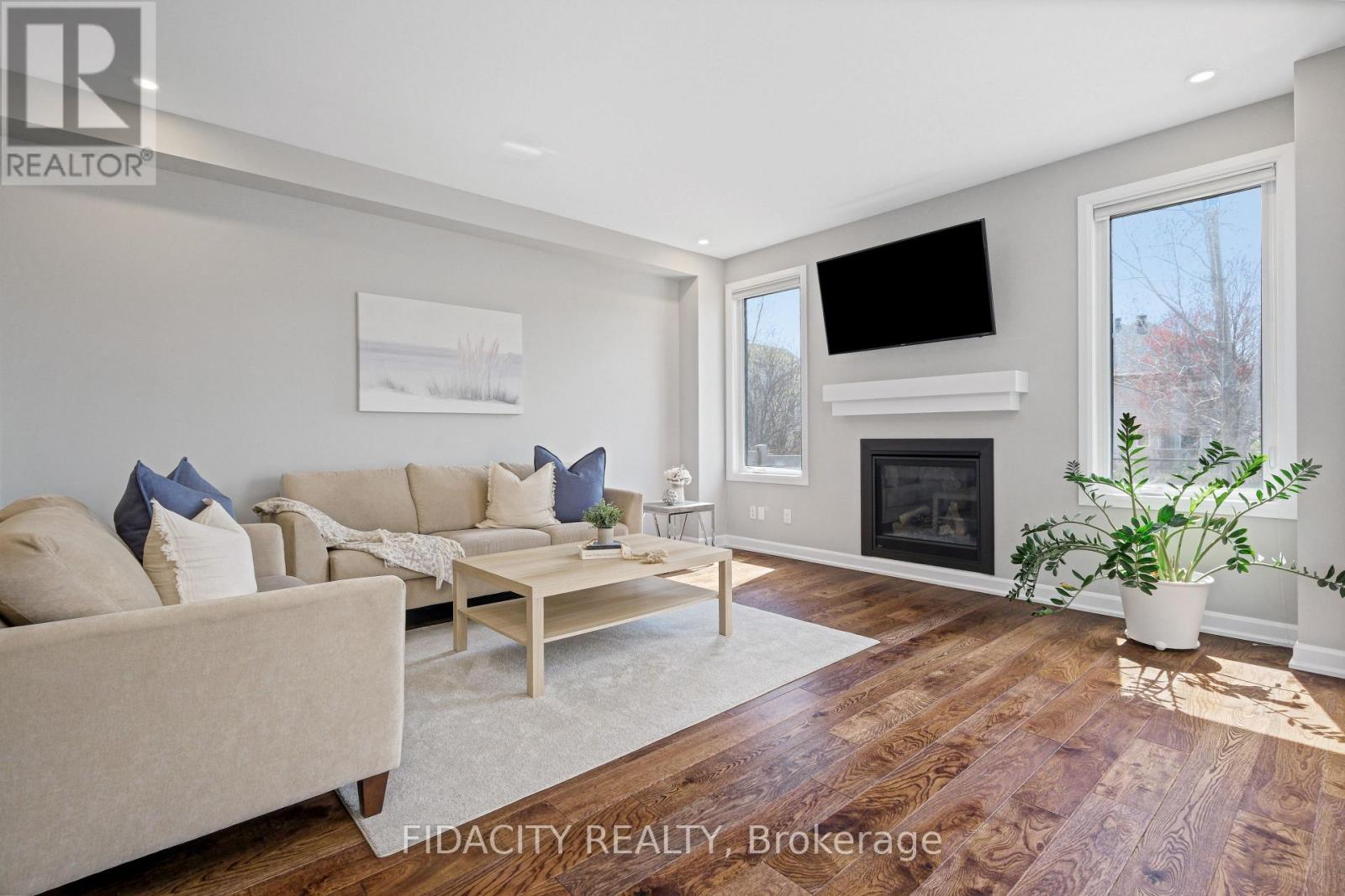 20 Allan Moore Place, Ottawa, Ontario  K2S 2A9 - Photo 5 - X13085634
