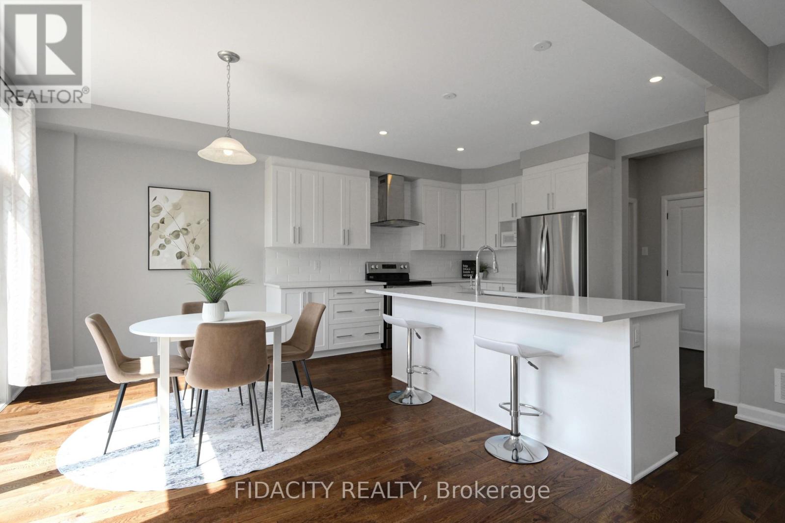 20 Allan Moore Place, Ottawa, Ontario  K2S 2A9 - Photo 8 - X13085634