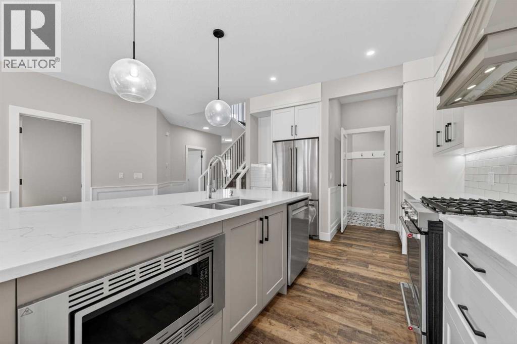 811 Mandalay Link, Carstairs, Alberta  T0M 0N0 - Photo 7 - A2305316
