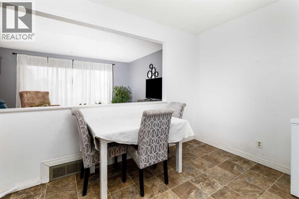 5232 38 Streetcrescent, Innisfail, Alberta  T4G 1G7 - Photo 12 - A2302700