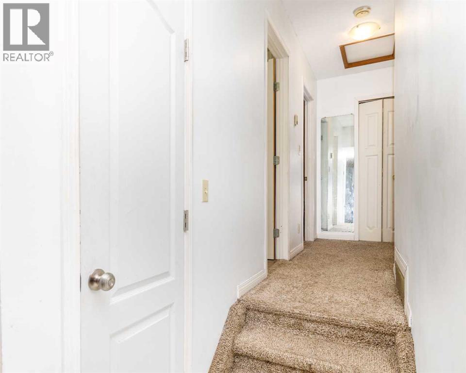 5232 38 Streetcrescent, Innisfail, Alberta  T4G 1G7 - Photo 13 - A2302700