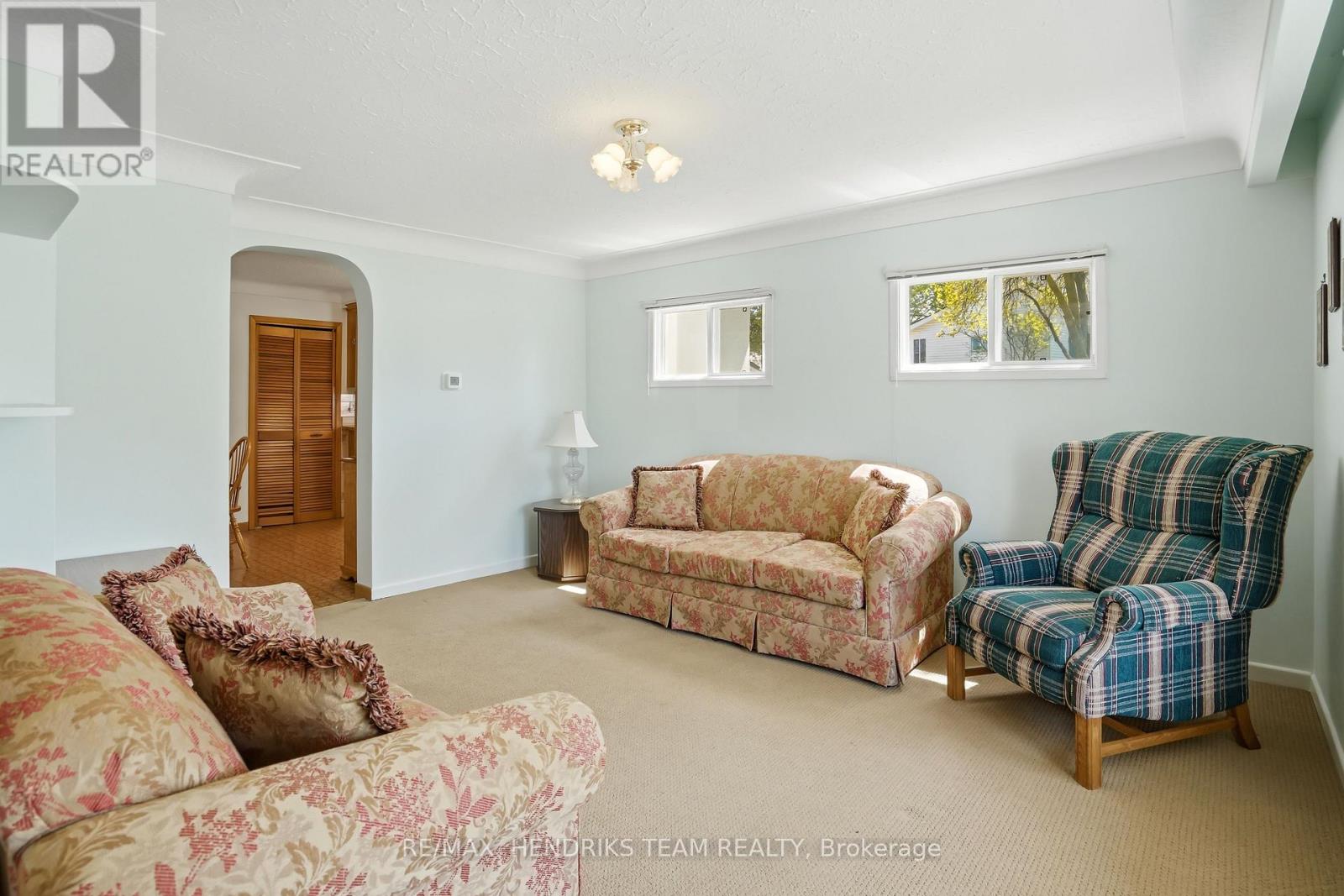 4369 Lincoln Avenue, Lincoln, Ontario  L3J 1S1 - Photo 5 - X13085482