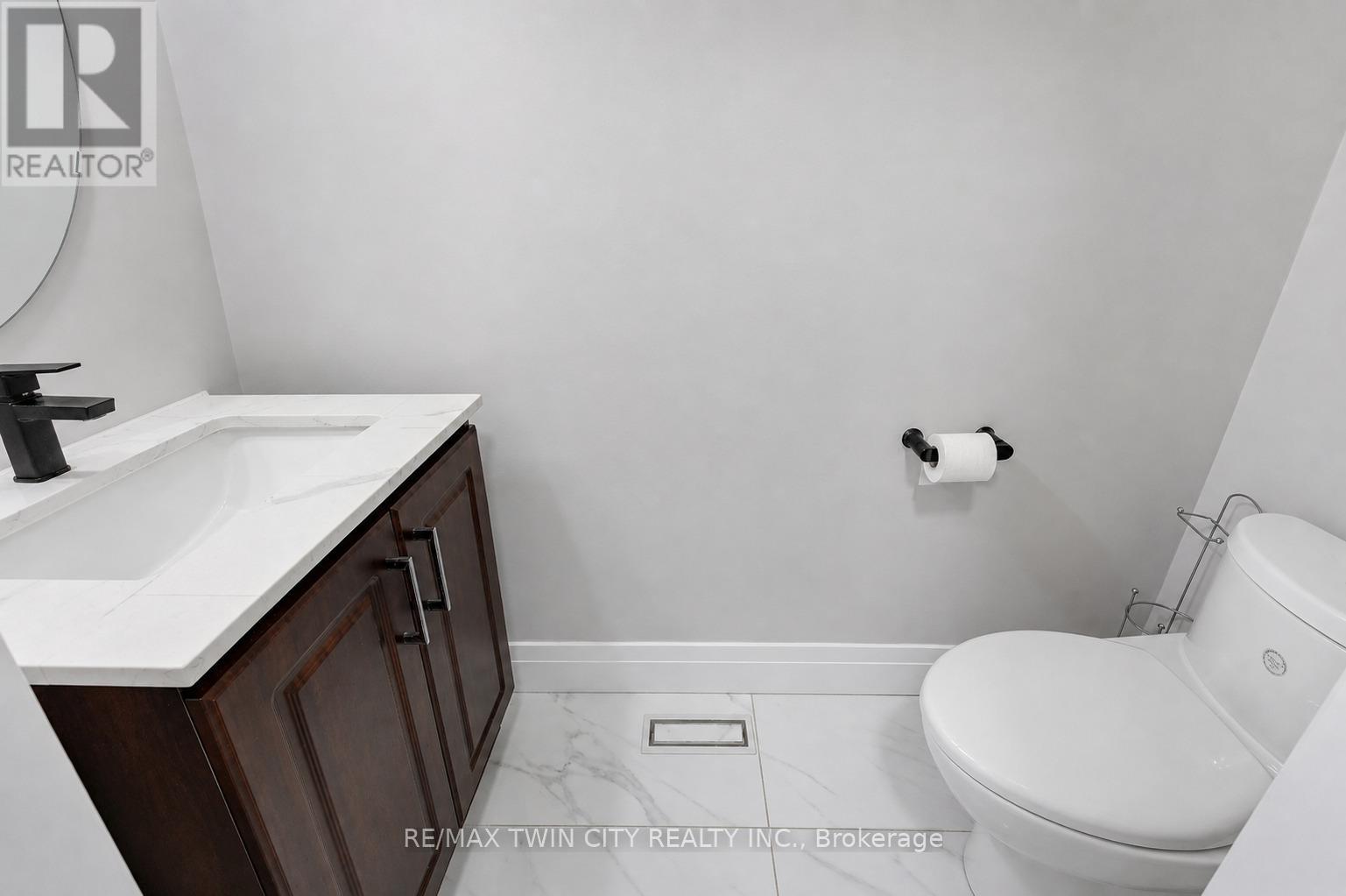 42 Doon Mills Drive, Kitchener, Ontario  N2P 2W9 - Photo 18 - X13085186