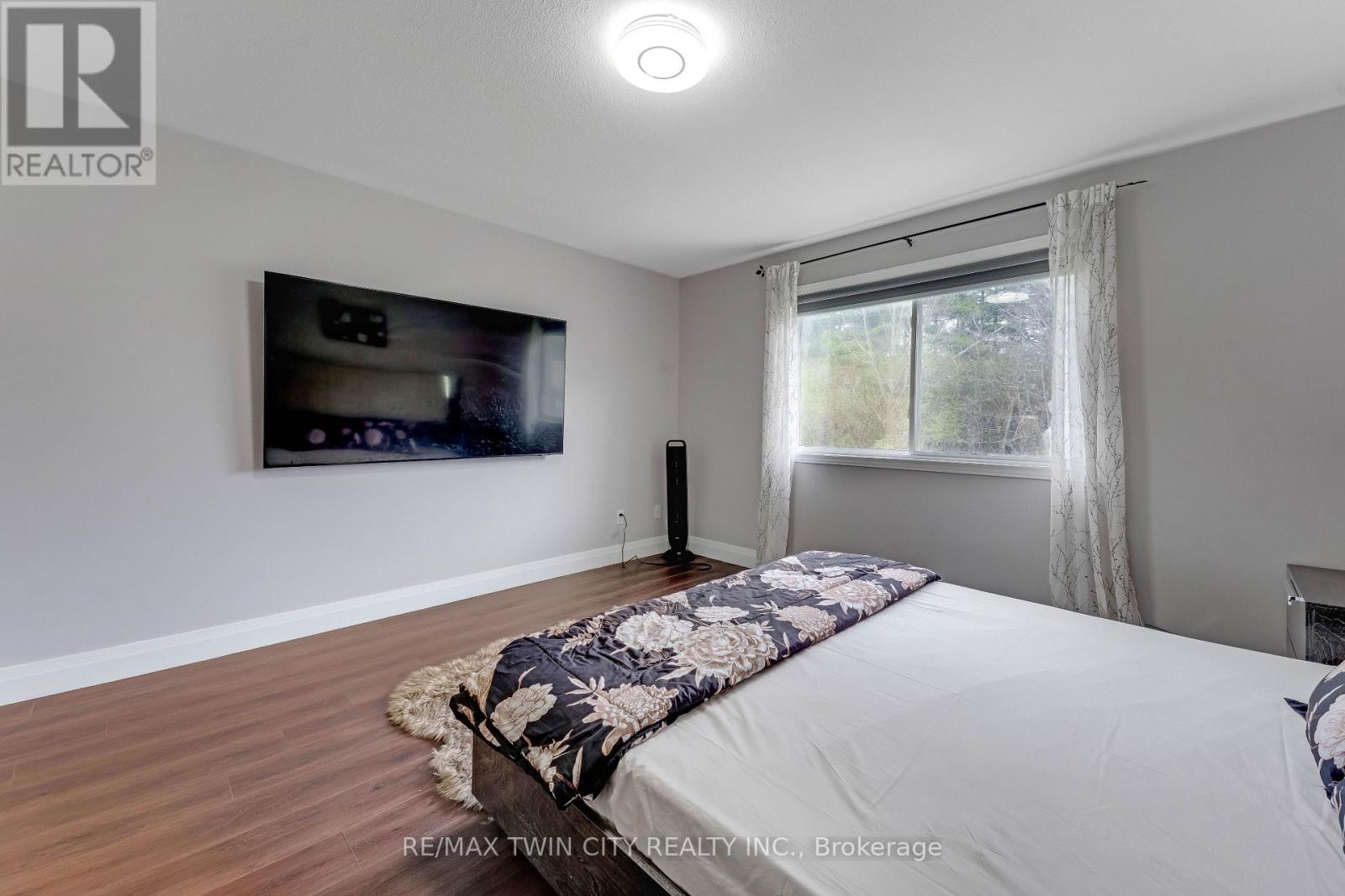 42 Doon Mills Drive, Kitchener, Ontario  N2P 2W9 - Photo 36 - X13085186