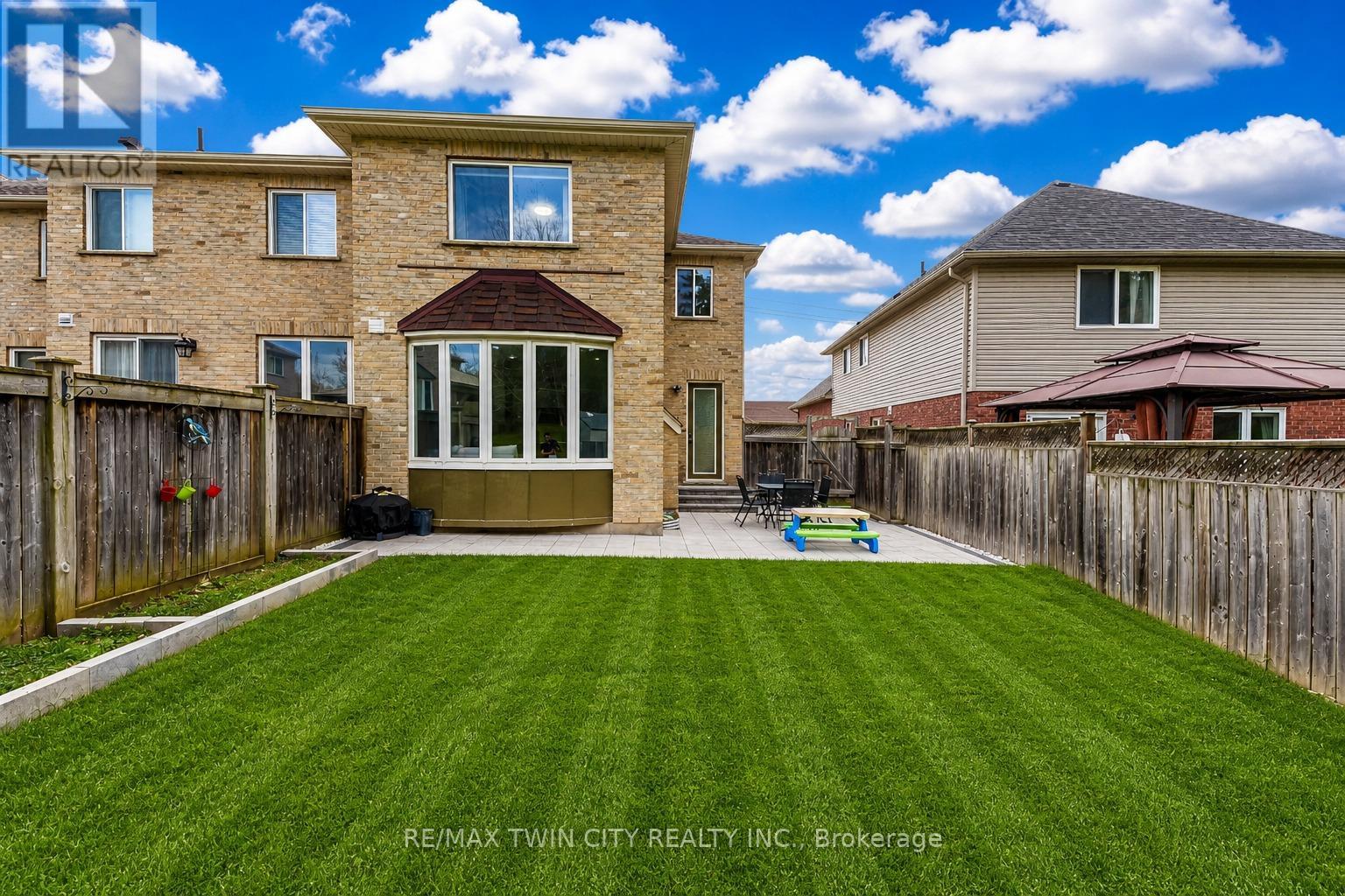 42 Doon Mills Drive, Kitchener, Ontario  N2P 2W9 - Photo 41 - X13085186