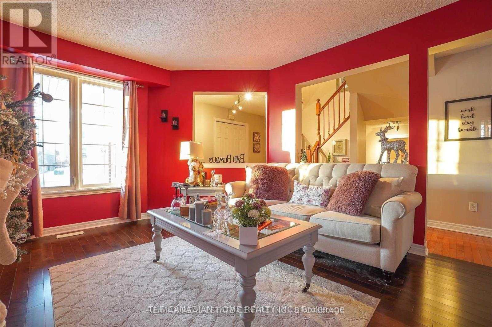 2089 Meadowgate Blvd Boulevard, London South, Ontario  N6M 1L5 - Photo 2 - X13085212
